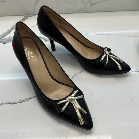 Love Moschino Shoes Love Moschino Black Pumps Heels With Gold Bow